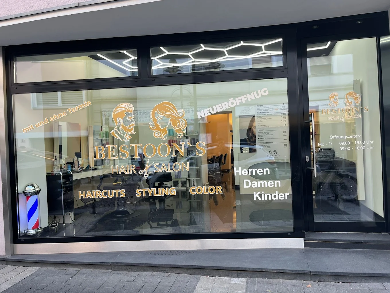 Unser Salon in der Kölnstraße — Neueröffnung
